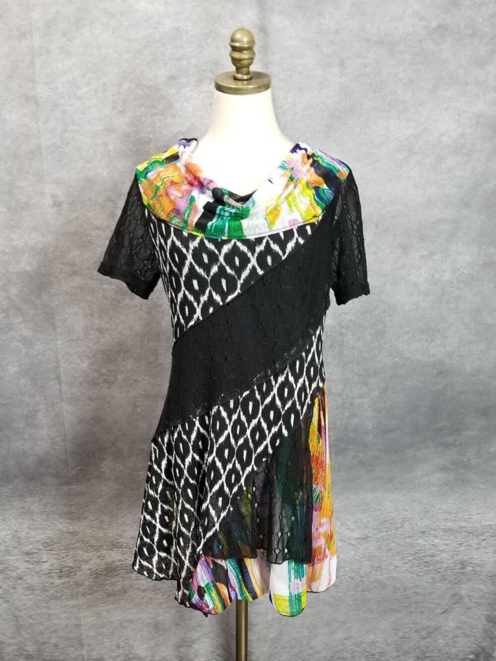 Feratelli Asymmetrical Tunic Whimsigoth Lace Geometric Floral Patchwork Size M